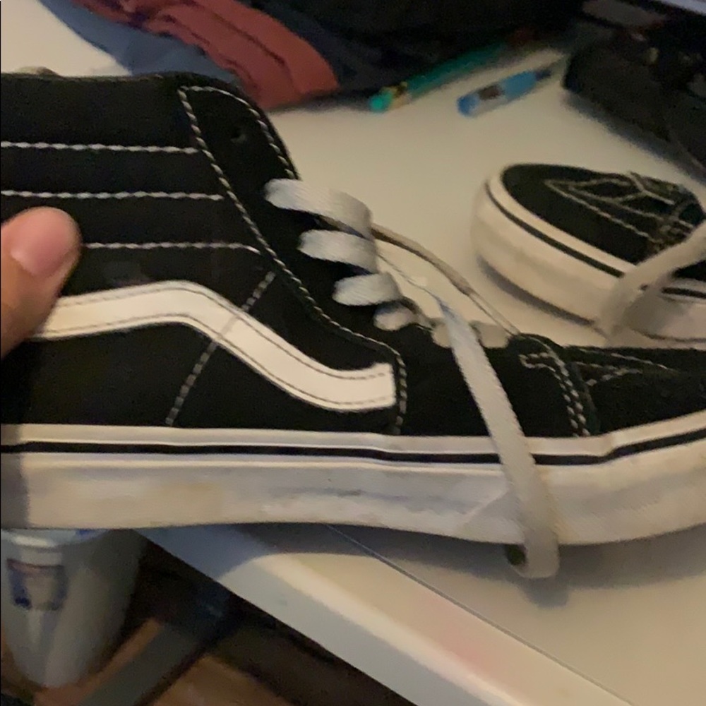 Shoes - Picture 2 of 2